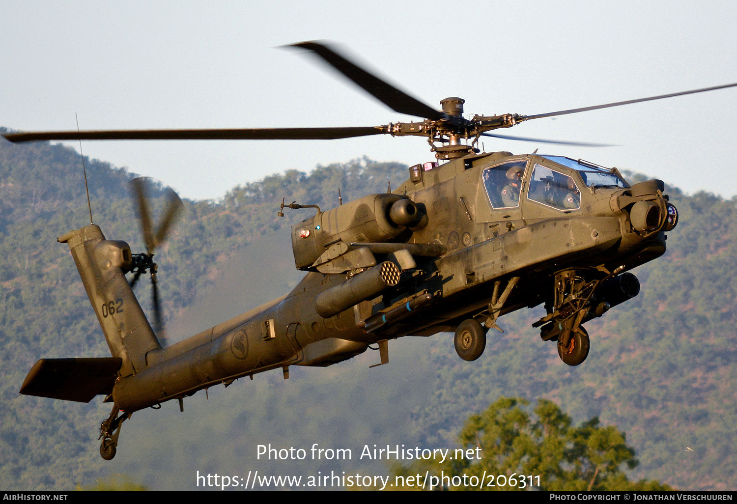 Aircraft Photo of 062 | Boeing AH-64D Apache | Singapore - Air Force | AirHistory.net #206311