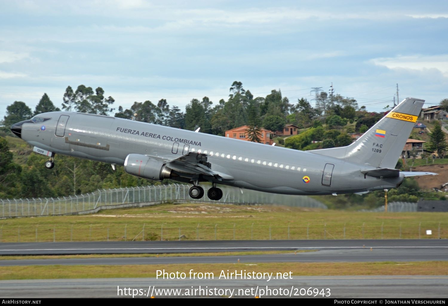 Aircraft Photo of FAC1209 | Boeing 737-46B | Colombia - Air Force | AirHistory.net #206943