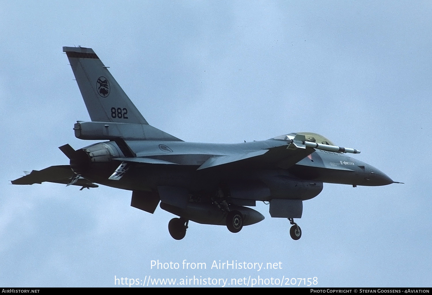 Aircraft Photo of 882 | General Dynamics F-16A Fighting Falcon | Singapore - Air Force | AirHistory.net #207158