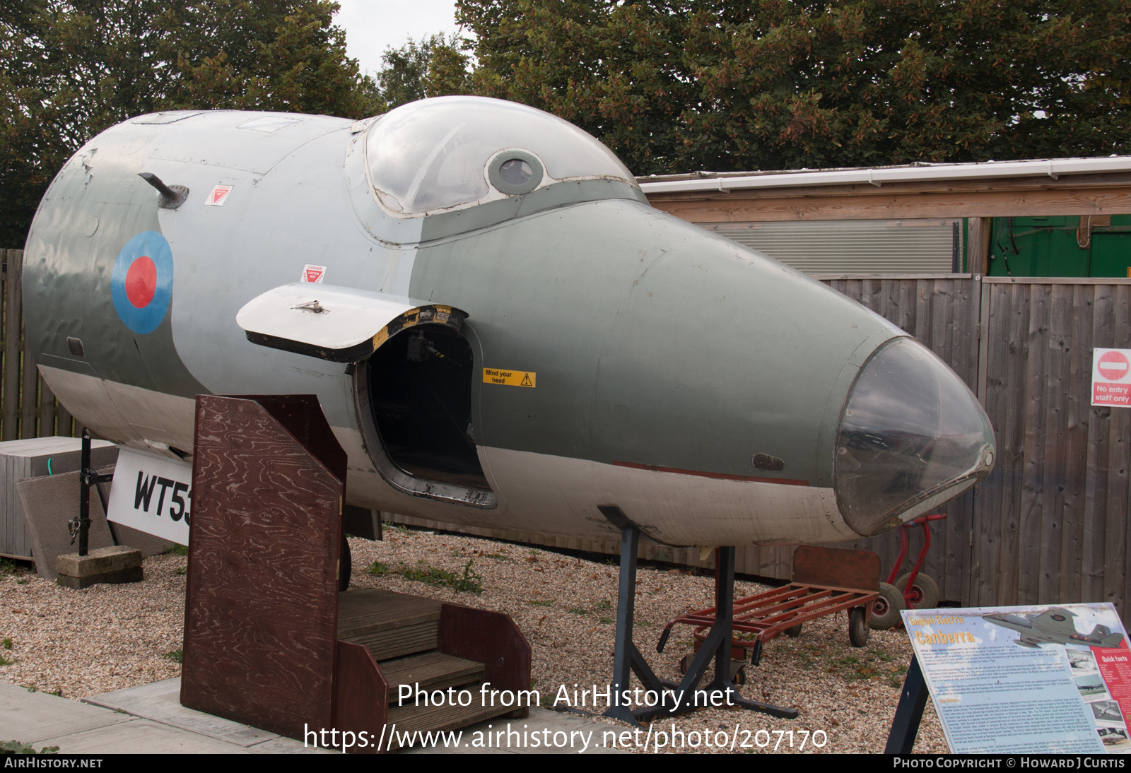 Aircraft Photo of WT532 | English Electric Canberra PR7 | UK - Air Force | AirHistory.net #207170