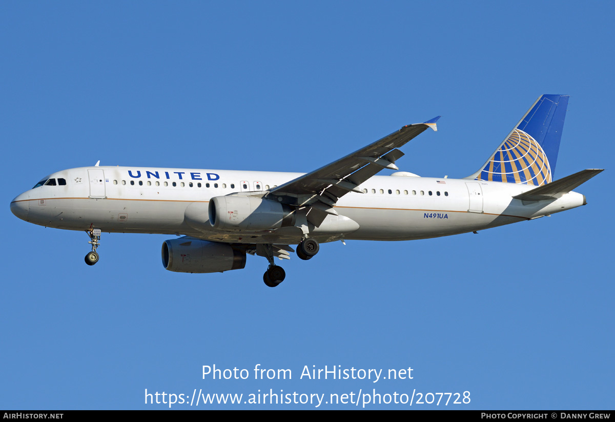 Aircraft Photo of N491UA | Airbus A320-232 | United Airlines | AirHistory.net #207728