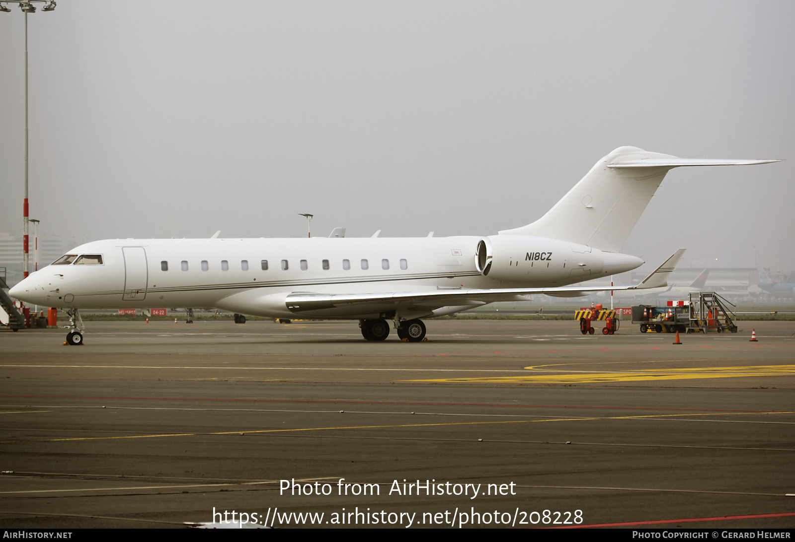 Aircraft Photo of N18CZ | Bombardier Global 6000 (BD-700-1A10) | AirHistory.net #208228