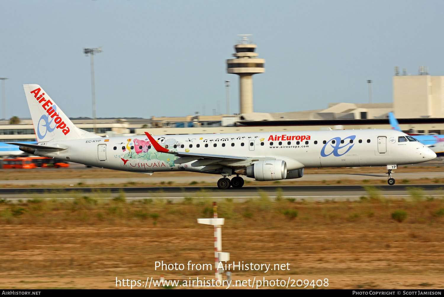 Aircraft Photo of EC-KYP | Embraer 195LR (ERJ-190-200LR) | Air Europa | AirHistory.net #209408