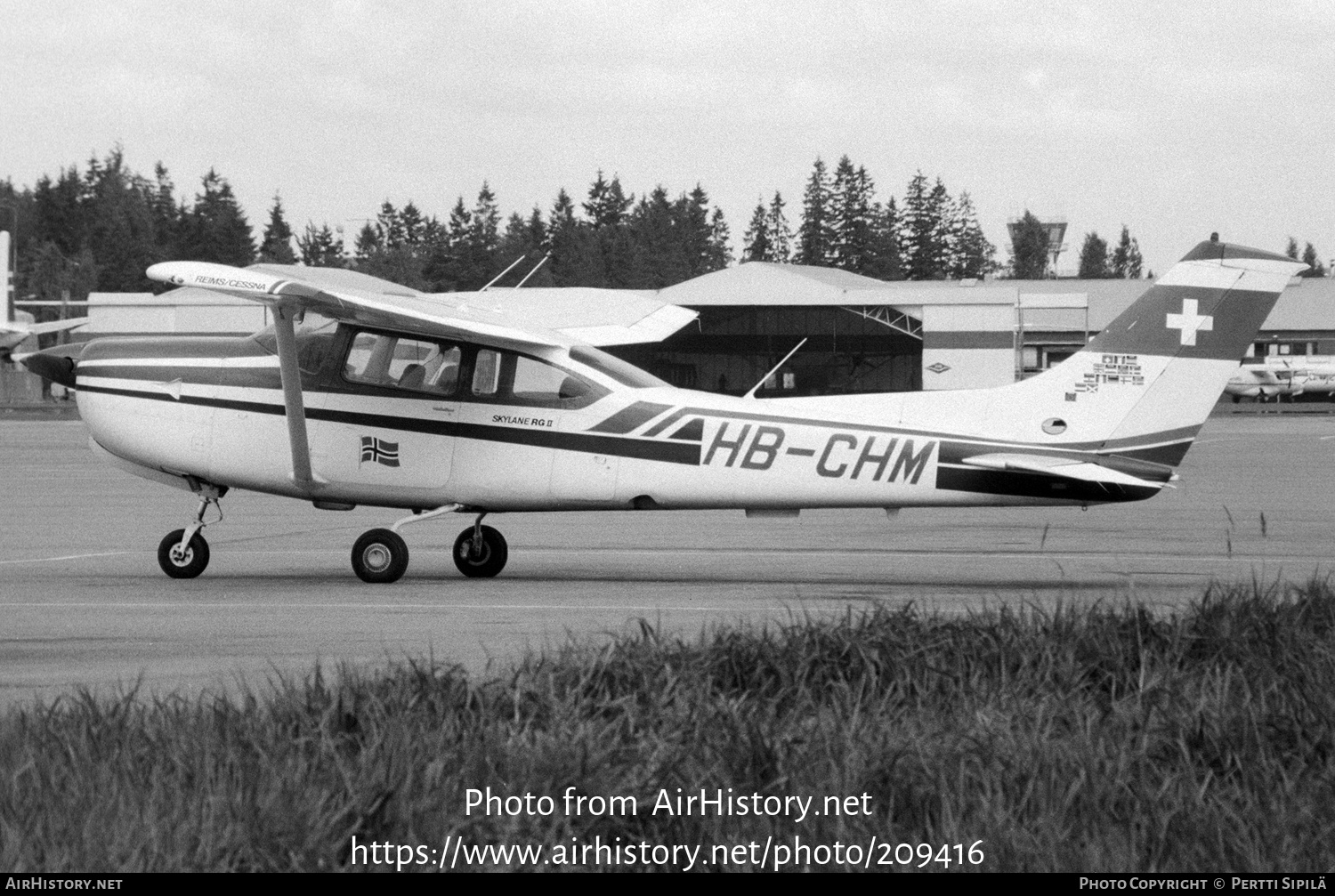 Aircraft Photo of HB-CHM | Reims FR182 Skylane RG II | AirHistory.net #209416