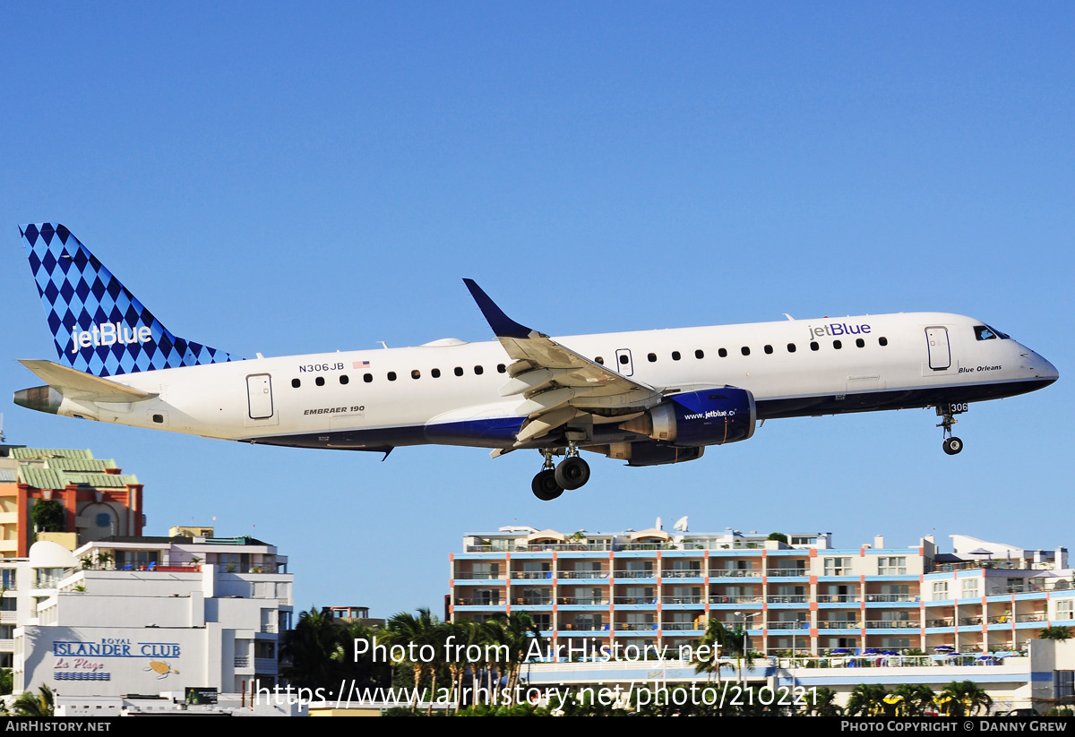 Aircraft Photo of N306JB | Embraer 190AR (ERJ-190-100IGW) | JetBlue Airways | AirHistory.net #210221