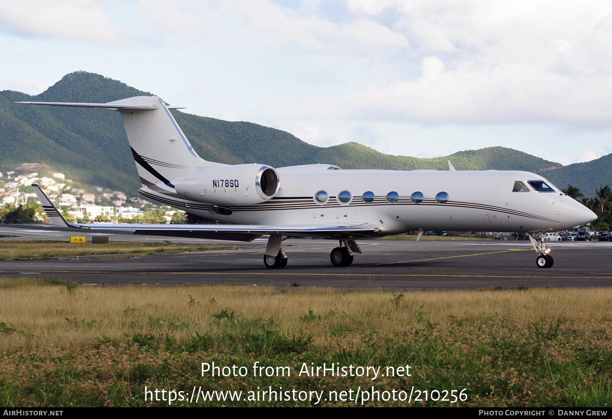 Aircraft Photo of N178SD | Gulfstream Aerospace G-IV-X Gulfstream G350 | AirHistory.net #210256