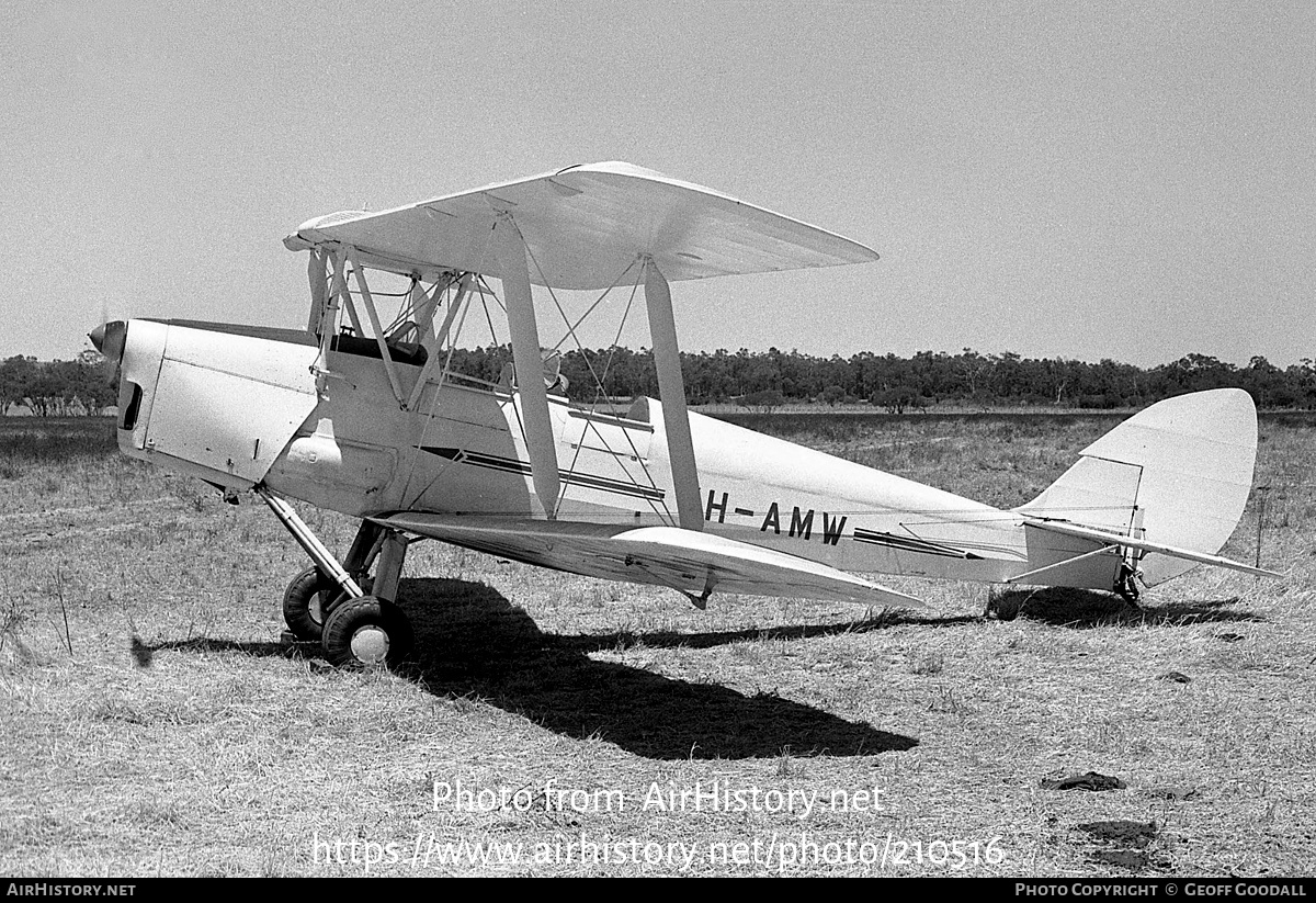 Aircraft Photo of VH-AMW | De Havilland D.H. 82A Tiger Moth | AirHistory.net #210516