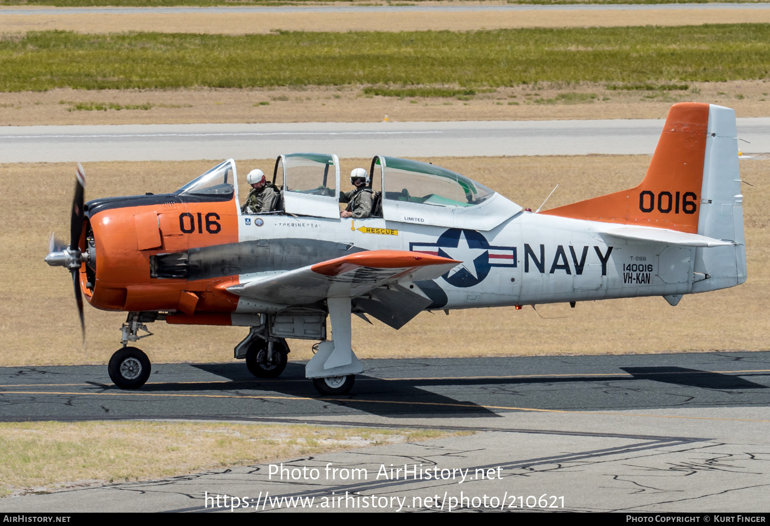 Aircraft Photo of VH-KAN / 140016 | North American T-28B Trojan | USA - Navy | AirHistory.net #210621