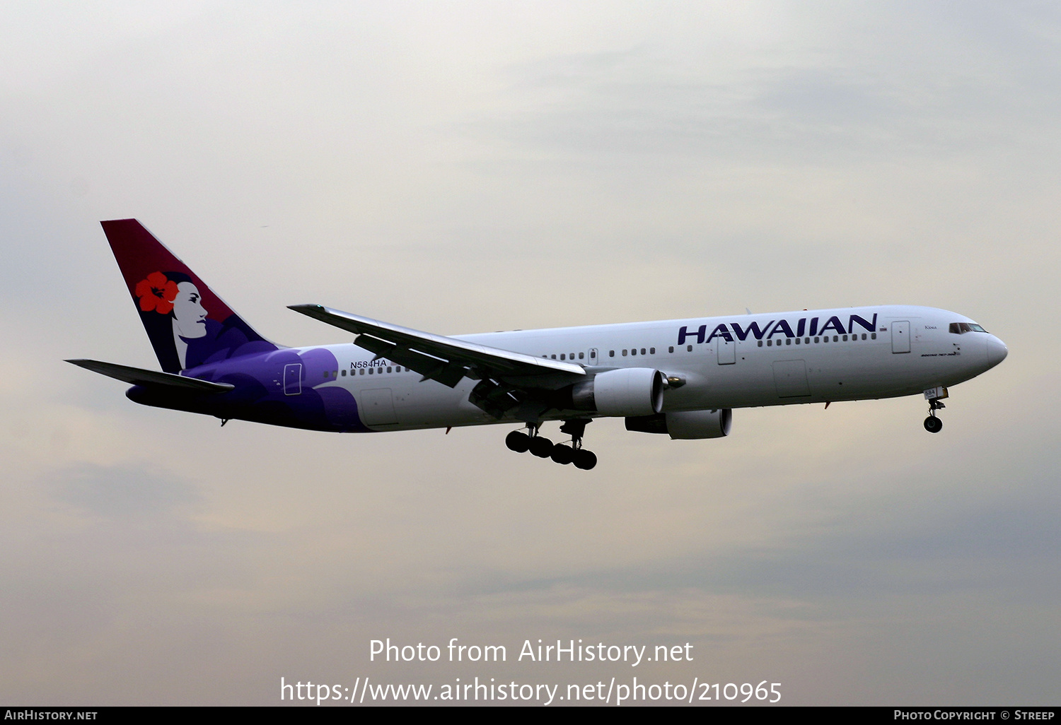 Aircraft Photo of N584HA | Boeing 767-3G5/ER | Hawaiian Airlines | AirHistory.net #210965