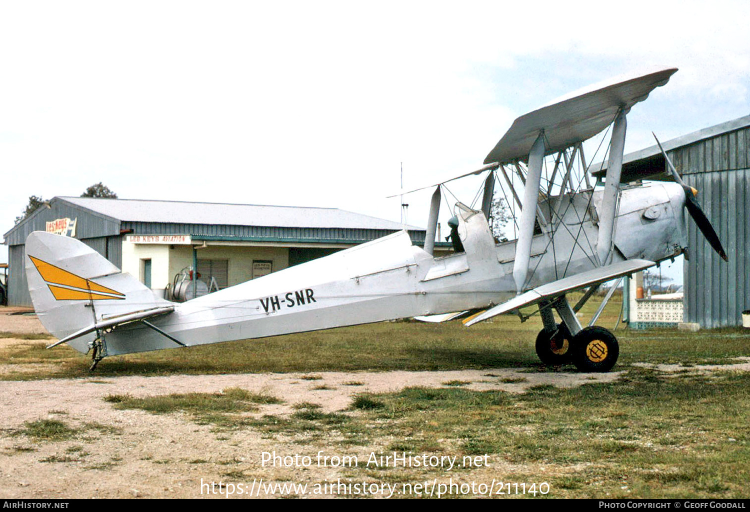 Aircraft Photo of VH-SNR | De Havilland D.H. 82A Tiger Moth | AirHistory.net #211140