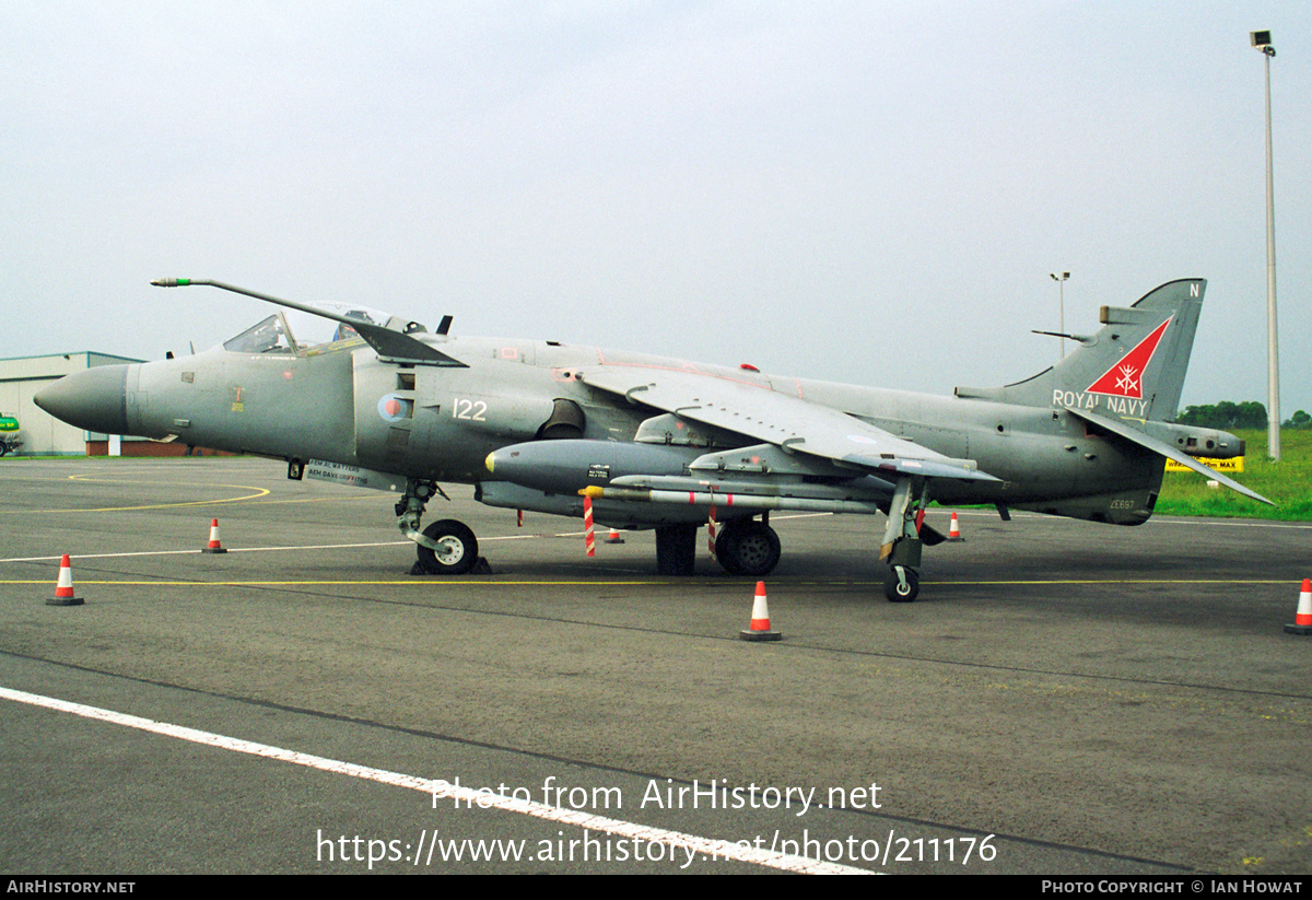 Aircraft Photo of ZE697 | British Aerospace Sea Harrier FA2 | UK - Navy | AirHistory.net #211176