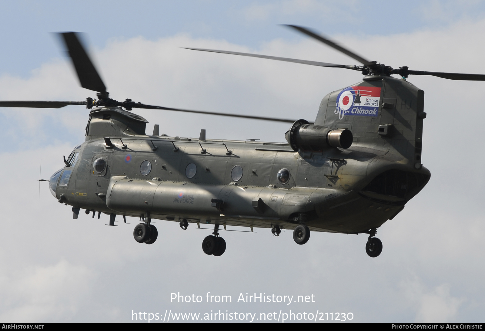 Aircraft Photo of ZH895 | Boeing Chinook HC2A (352) | UK - Air Force | AirHistory.net #211230