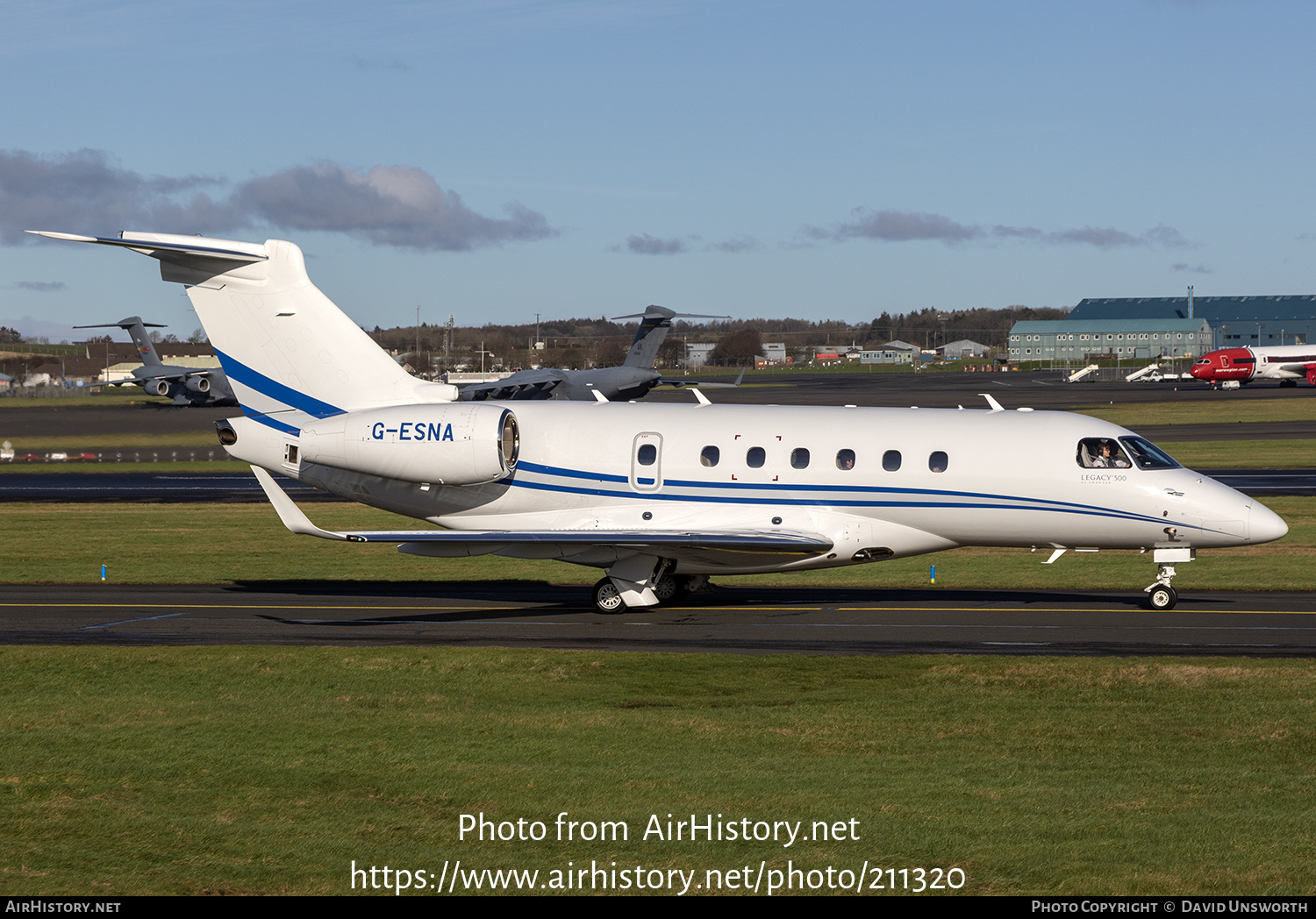 Aircraft Photo of G-ESNA | Embraer EMB-550 Legacy 500 | AirHistory.net #211320