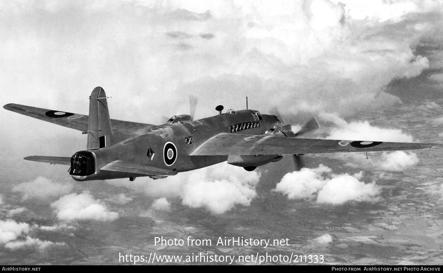 Aircraft Photo of LM818 | Vickers Warwick GR5 | UK - Air Force | AirHistory.net #211333