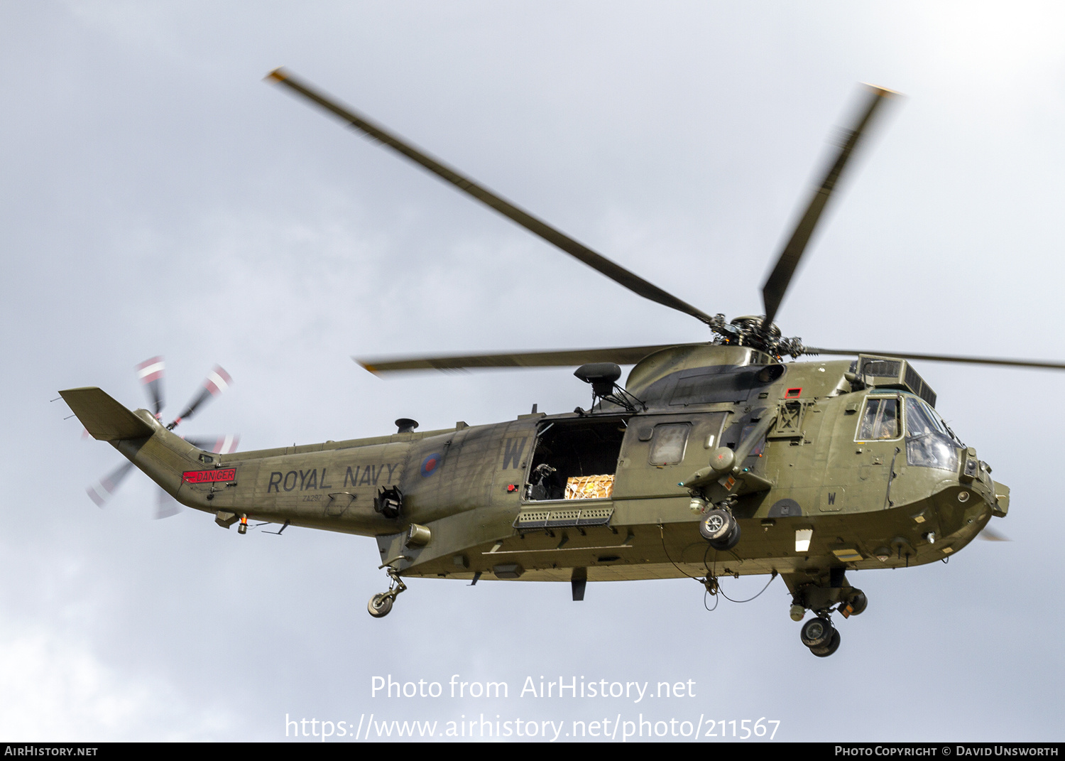 Aircraft Photo of ZA297 | Westland WS-61 Sea King HC4 | UK - Navy | AirHistory.net #211567