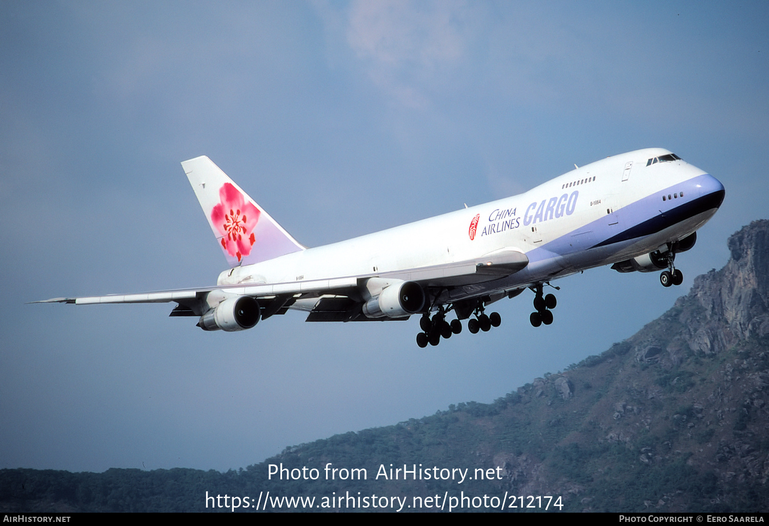 Aircraft Photo of B-1864 | Boeing 747-209B(SF) | China Airlines Cargo | AirHistory.net #212174