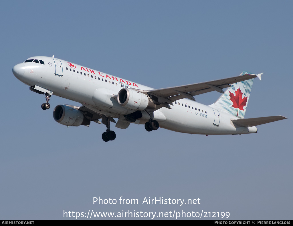 Aircraft Photo of C-FFWM | Airbus A320-211 | Air Canada | AirHistory.net #212199