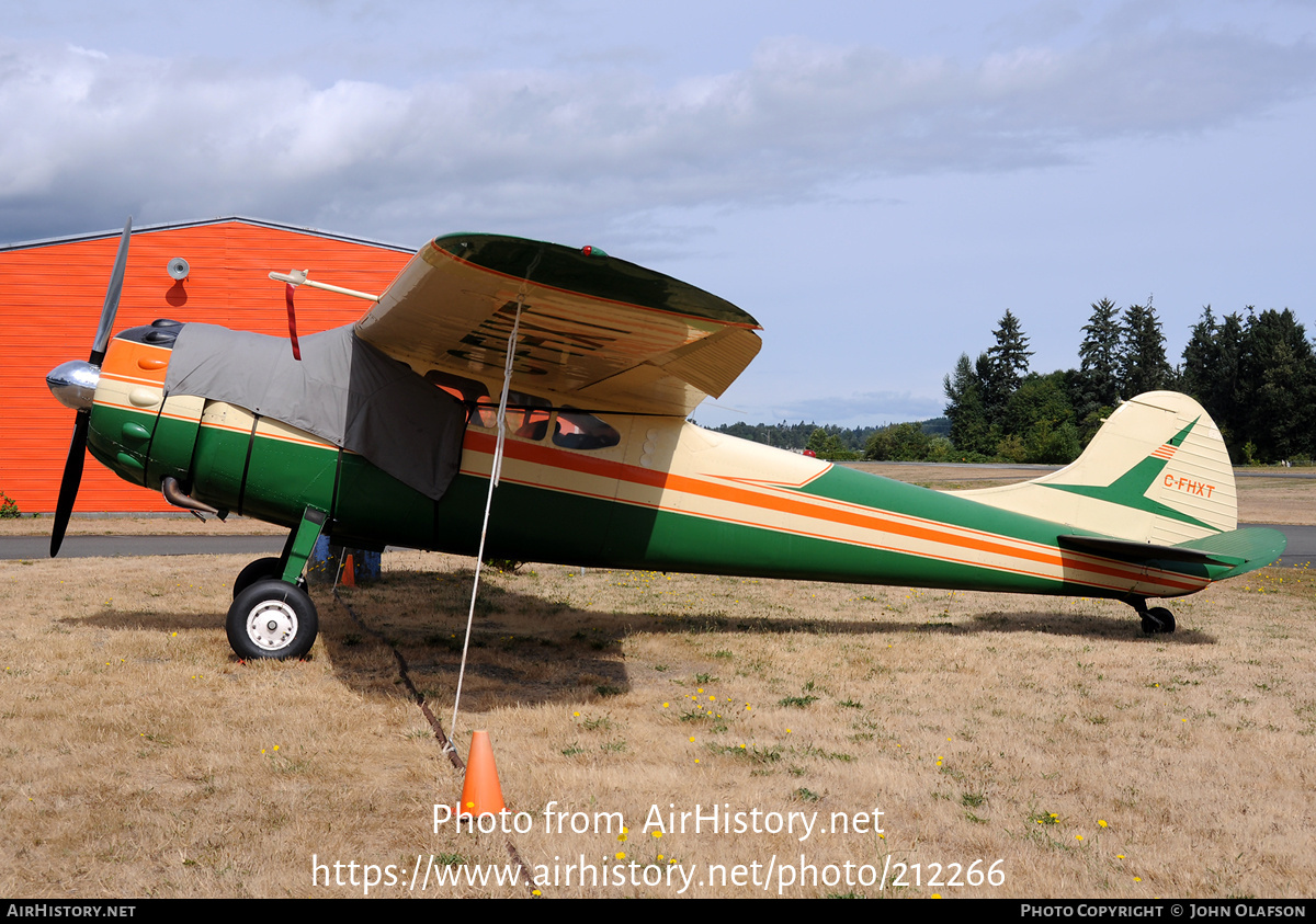 Aircraft Photo of CF-HXT | Cessna 195 | AirHistory.net #212266