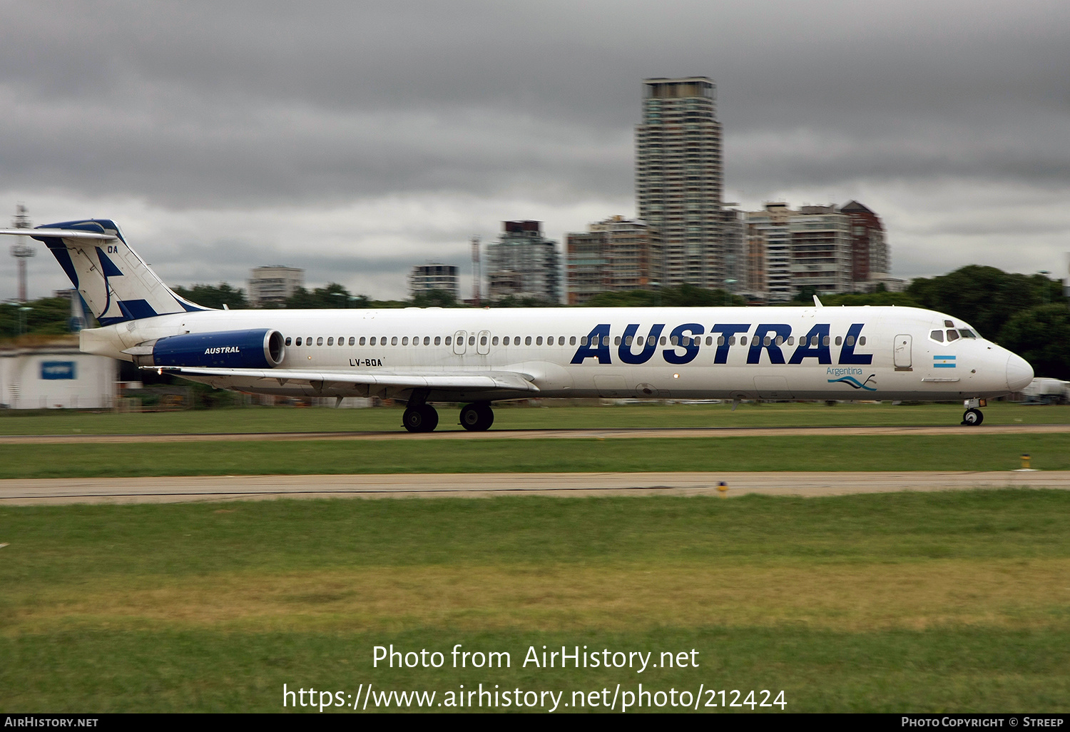 Aircraft Photo of LV-BOA | McDonnell Douglas MD-88 | Austral Líneas Aéreas | AirHistory.net #212424