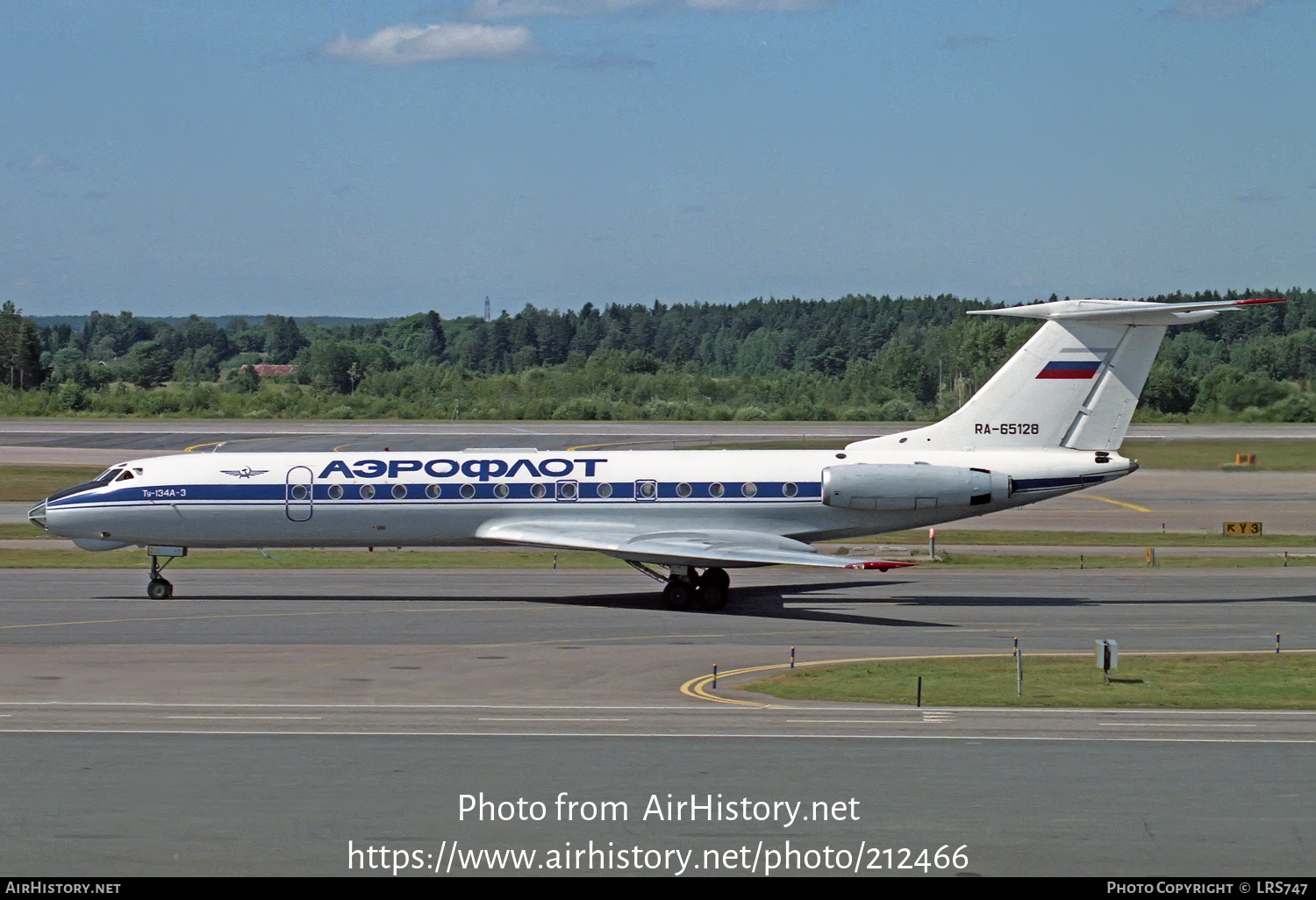 Aircraft Photo of RA-65128 | Tupolev Tu-134A | Aeroflot | AirHistory.net #212466