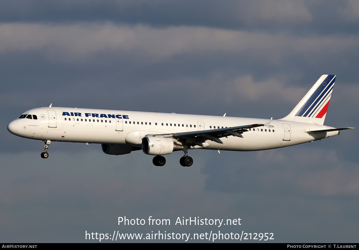 Aircraft Photo of F-GMZA | Airbus A321-111 | Air France | AirHistory.net #212952