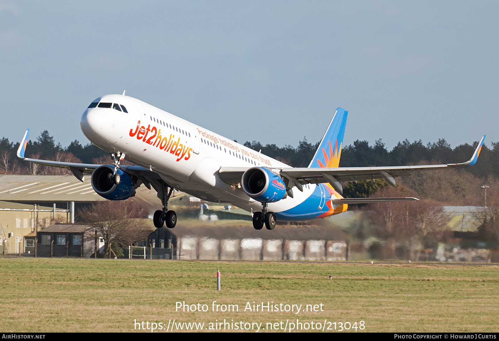 Aircraft Photo of G-HLYF | Airbus A321-211 | Jet2 Holidays | AirHistory.net #213048