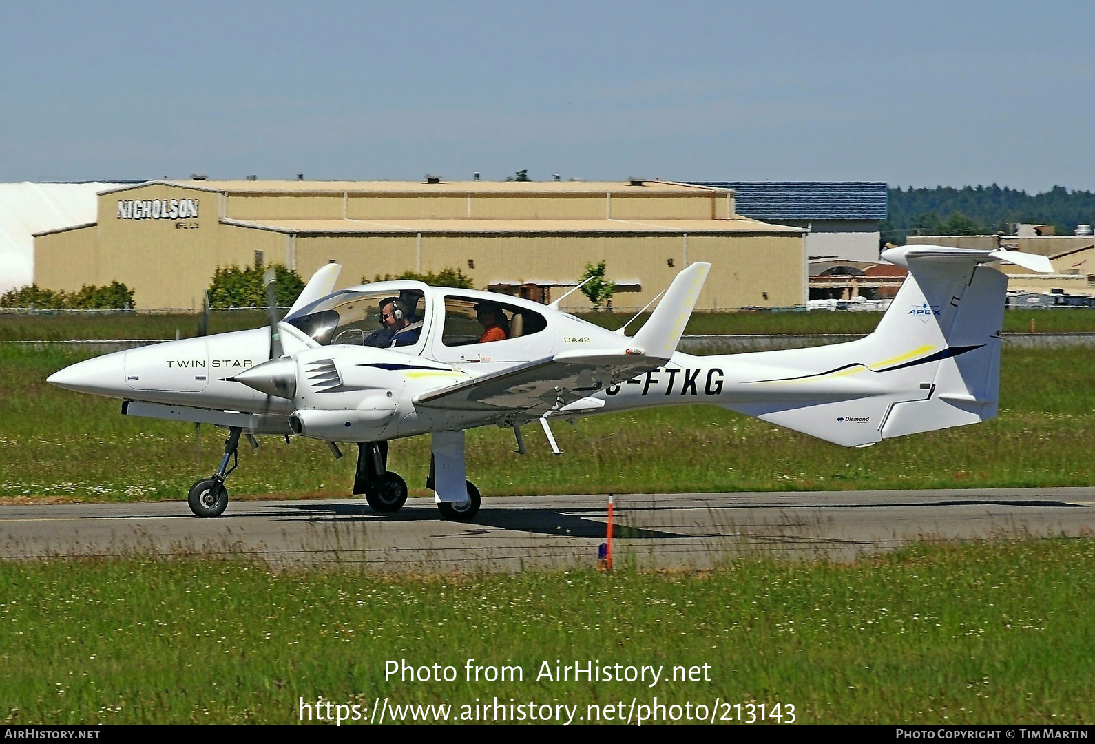 Aircraft Photo of C-FTKG | Diamond DA42 Twin Star | AirHistory.net #213143