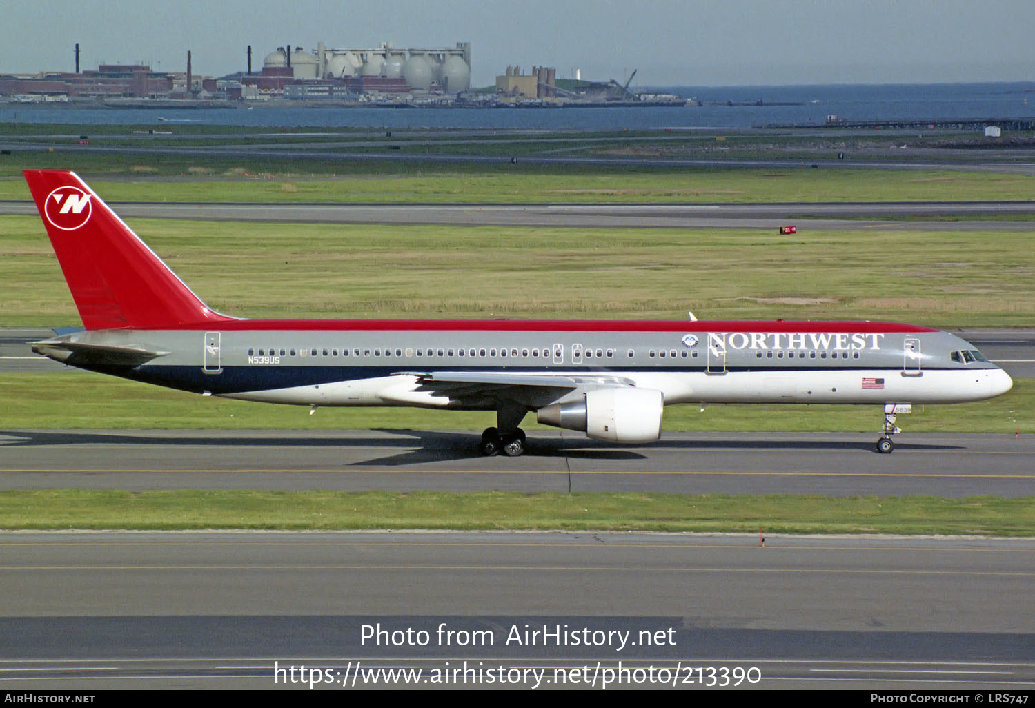 Aircraft Photo of N539US | Boeing 757-251 | Northwest Airlines | AirHistory.net #213390