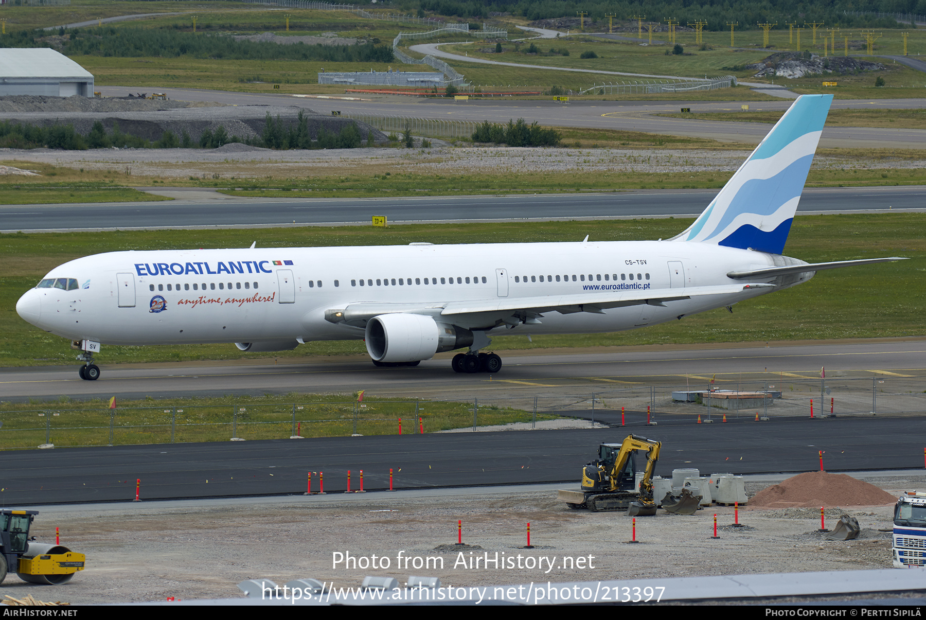 Aircraft Photo of CS-TSV | Boeing 767-34P/ER | Euro Atlantic Airways | AirHistory.net #213397