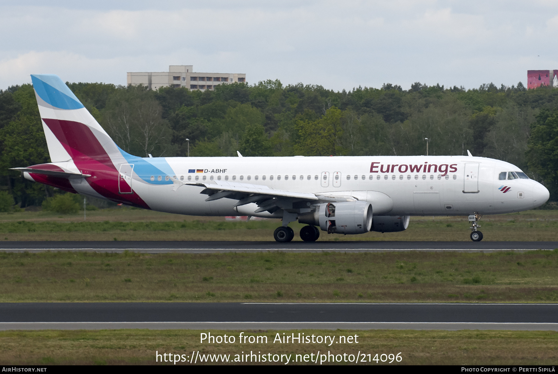 Aircraft Photo of D-ABHF | Airbus A320-214 | Eurowings | AirHistory.net #214096