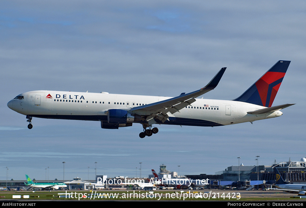 Aircraft Photo of N197DN | Boeing 767-332/ER | Delta Air Lines | AirHistory.net #214423