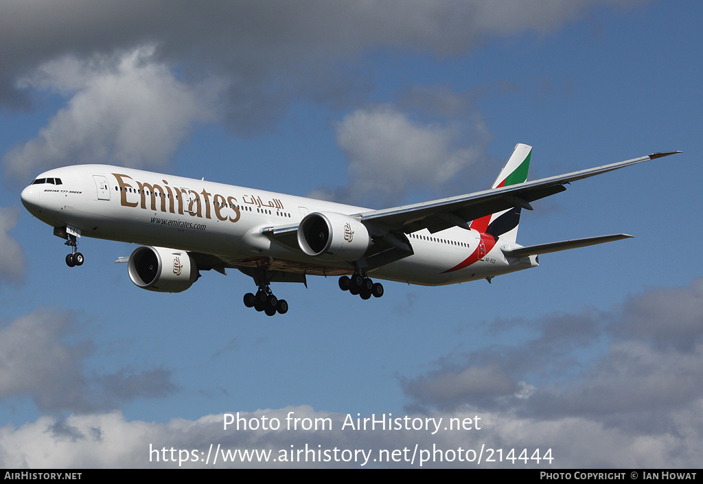 Aircraft Photo of A6-ECZ | Boeing 777-31H/ER | Emirates | AirHistory.net #214444