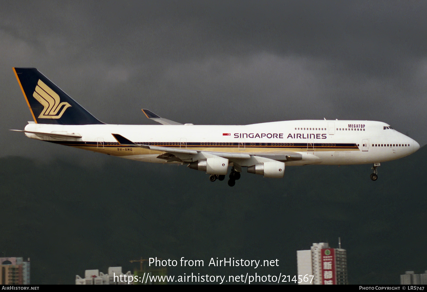 Aircraft Photo of 9V-SMG | Boeing 747-412(BCF) | Singapore Airlines | AirHistory.net #214567