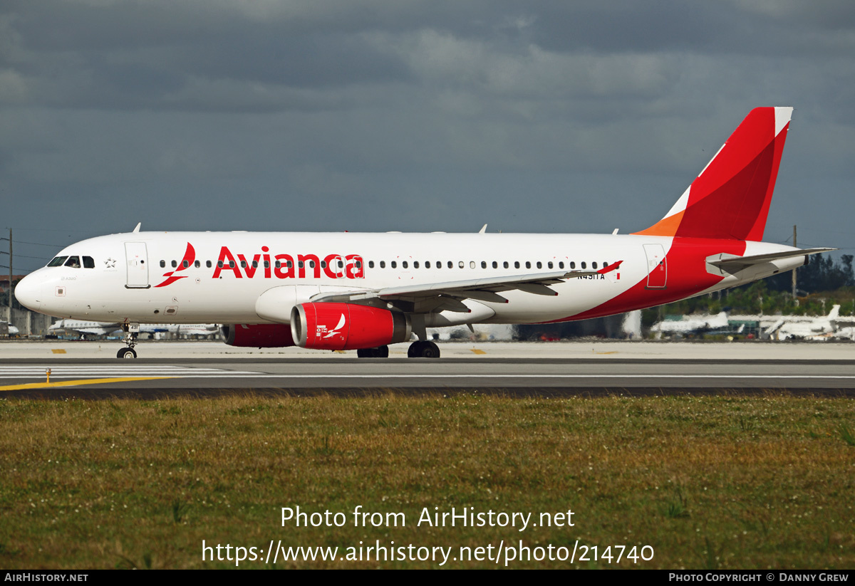 Aircraft Photo of N491TA | Airbus A320-233 | Avianca | AirHistory.net #214740