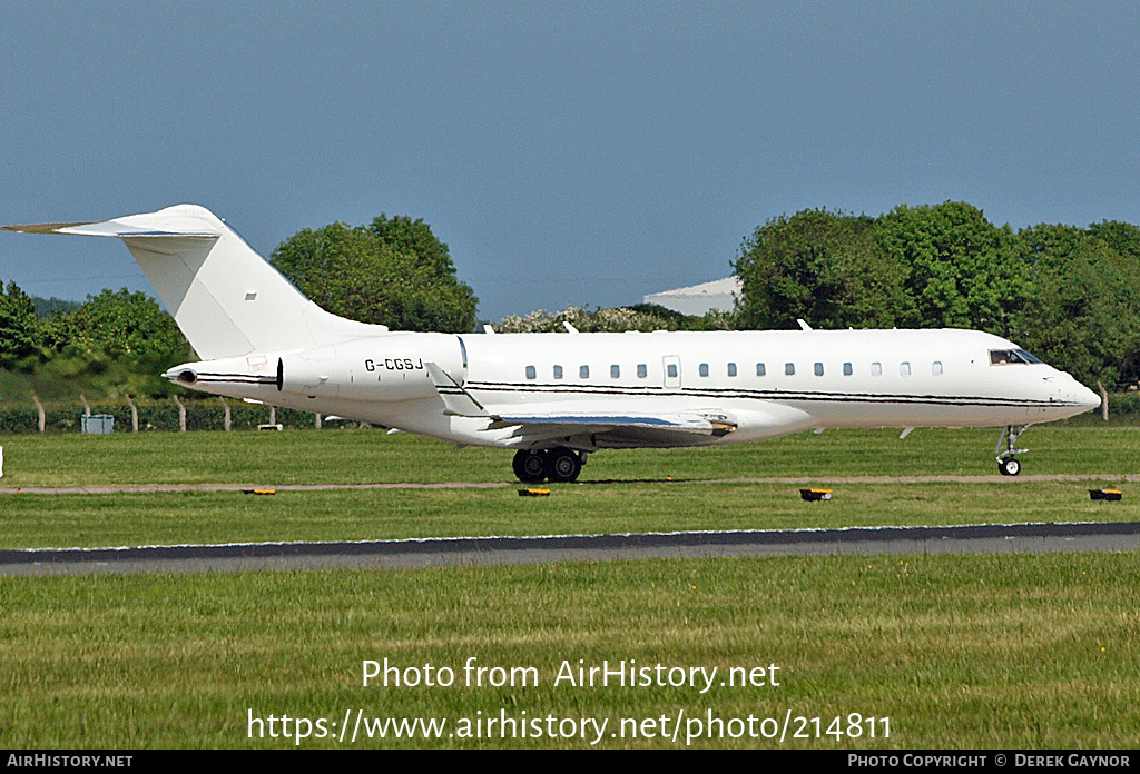 Aircraft Photo of G-CGSJ | Bombardier Global Express (BD-700-1A10) | AirHistory.net #214811