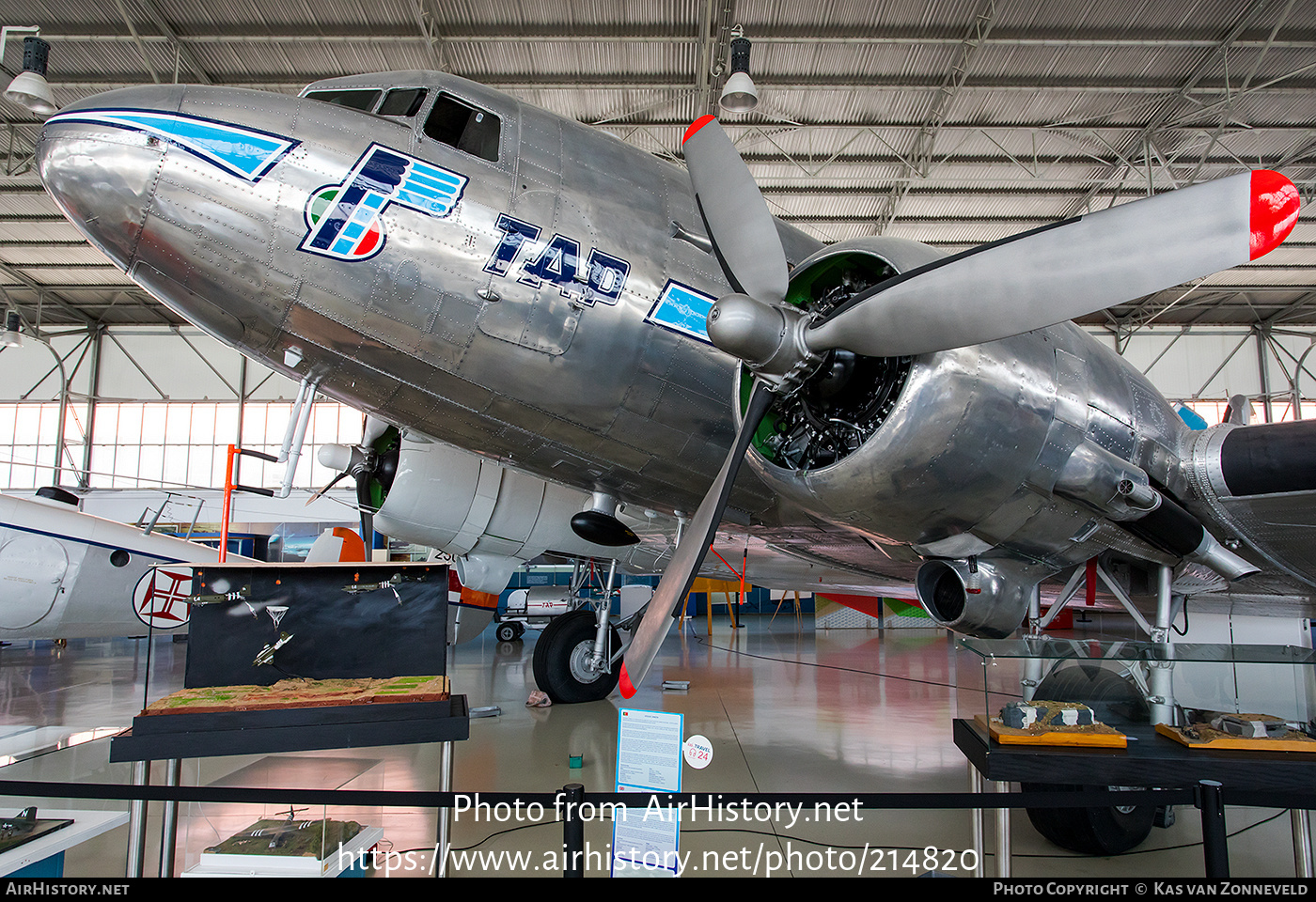 Aircraft Photo of CS-TDE | Douglas C-47A Skytrain | TAP - Transportes Aéreos Portugueses | AirHistory.net #214820