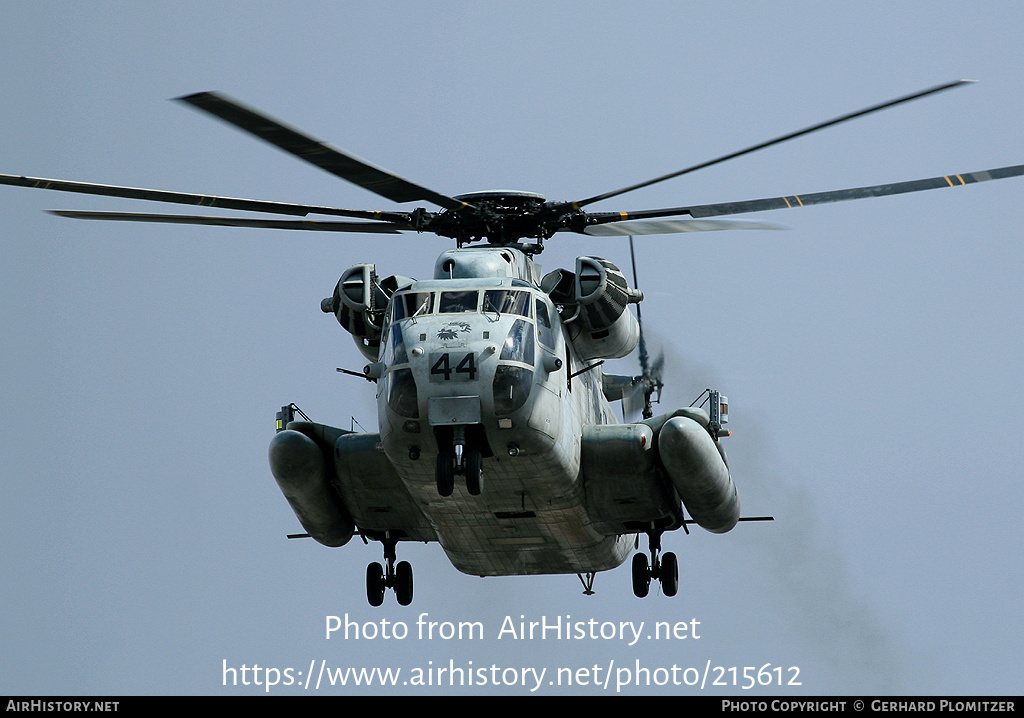 Aircraft Photo of 157174 | Sikorsky CH-53D Sea Stallion | USA - Marines | AirHistory.net #215612