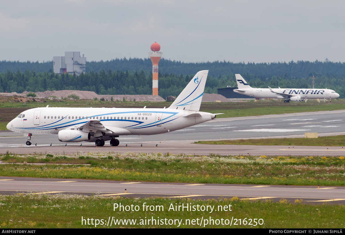 Aircraft Photo of RA-89029 | Sukhoi SSJ-100-95B-LR Superjet 100 (RRJ-95LR) | Gazpromavia | AirHistory.net #216250