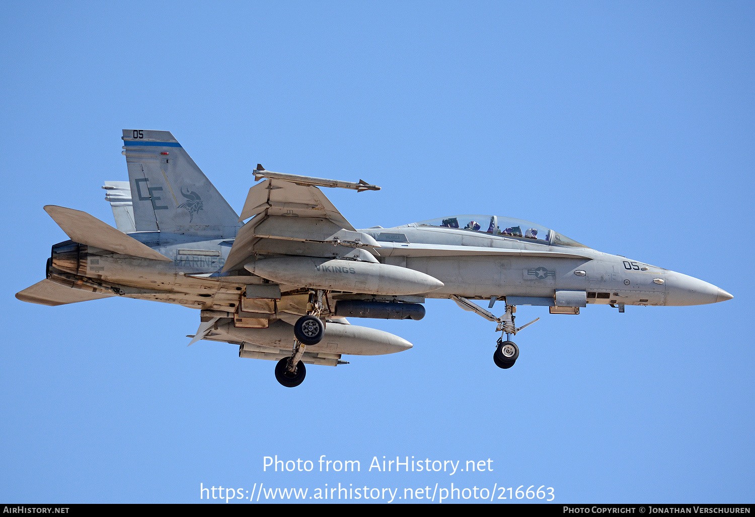 Aircraft Photo of 165411 | McDonnell Douglas F/A-18D Hornet | USA - Marines | AirHistory.net #216663