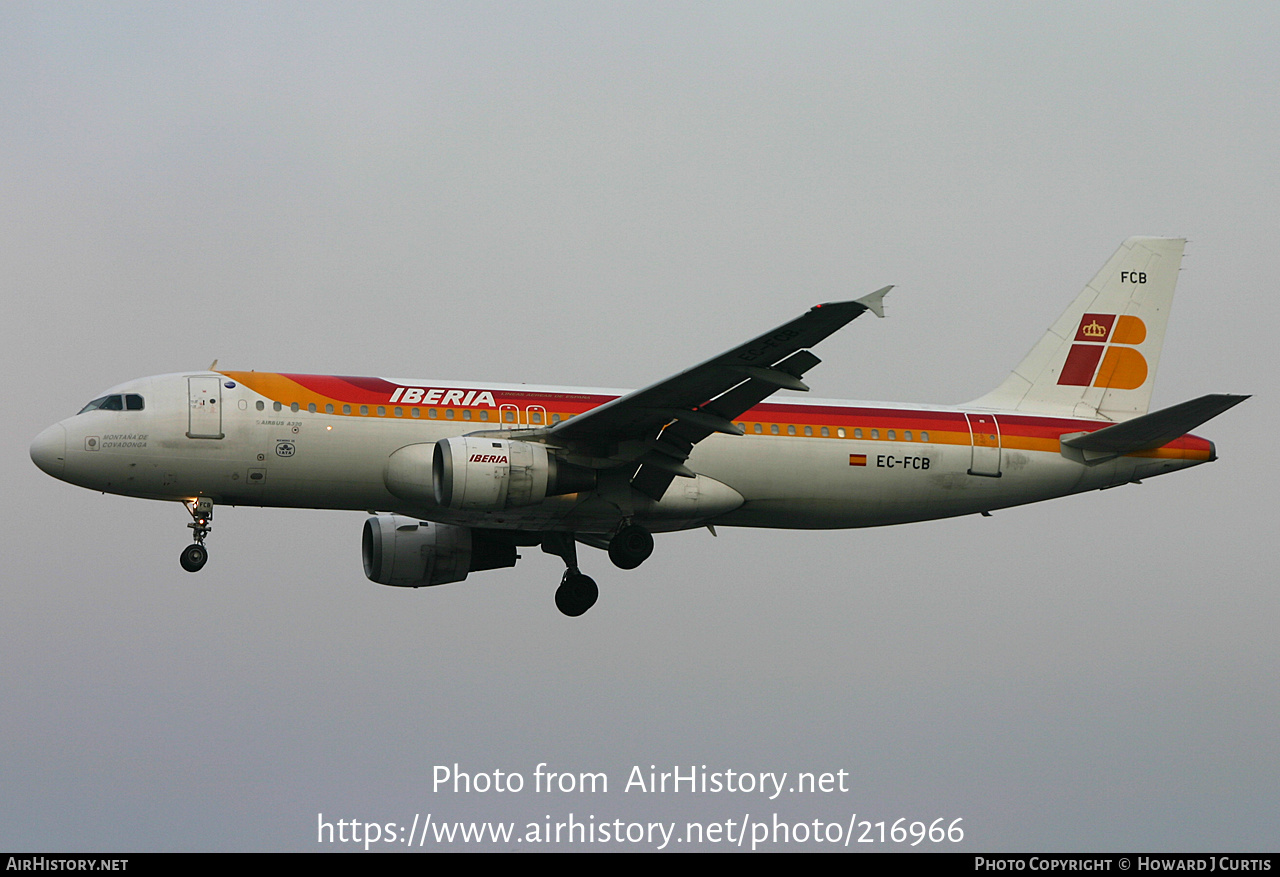 Aircraft Photo of EC-FCB | Airbus A320-211 | Iberia | AirHistory.net #216966