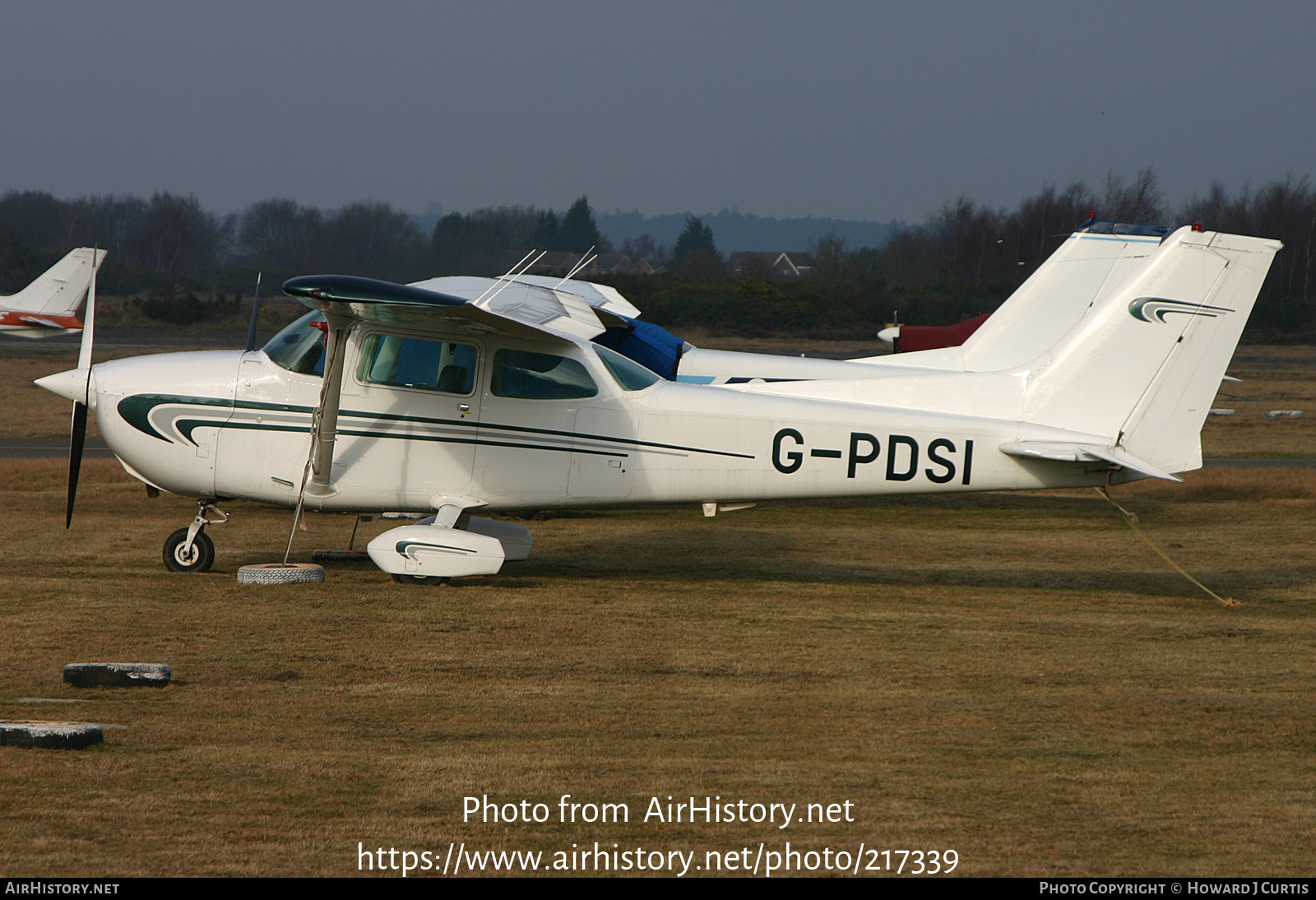 Aircraft Photo of G-PDSI | Cessna 172N Skyhawk II | AirHistory.net #217339