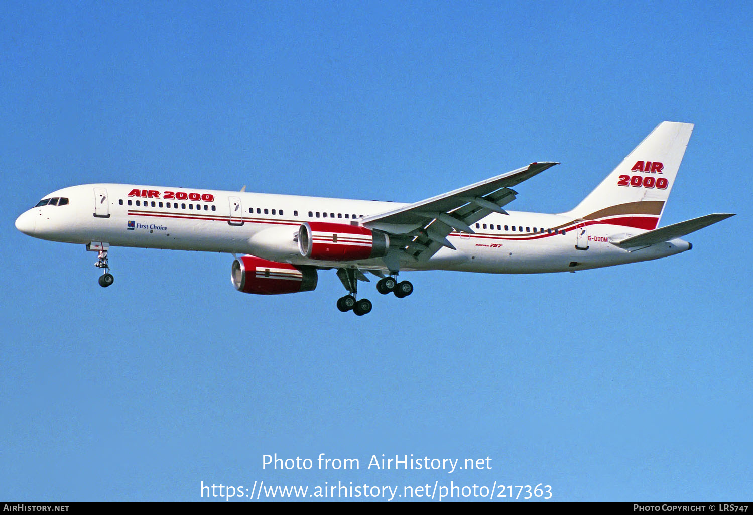 Aircraft Photo of G-OOOM | Boeing 757-225 | Air 2000 | AirHistory.net #217363