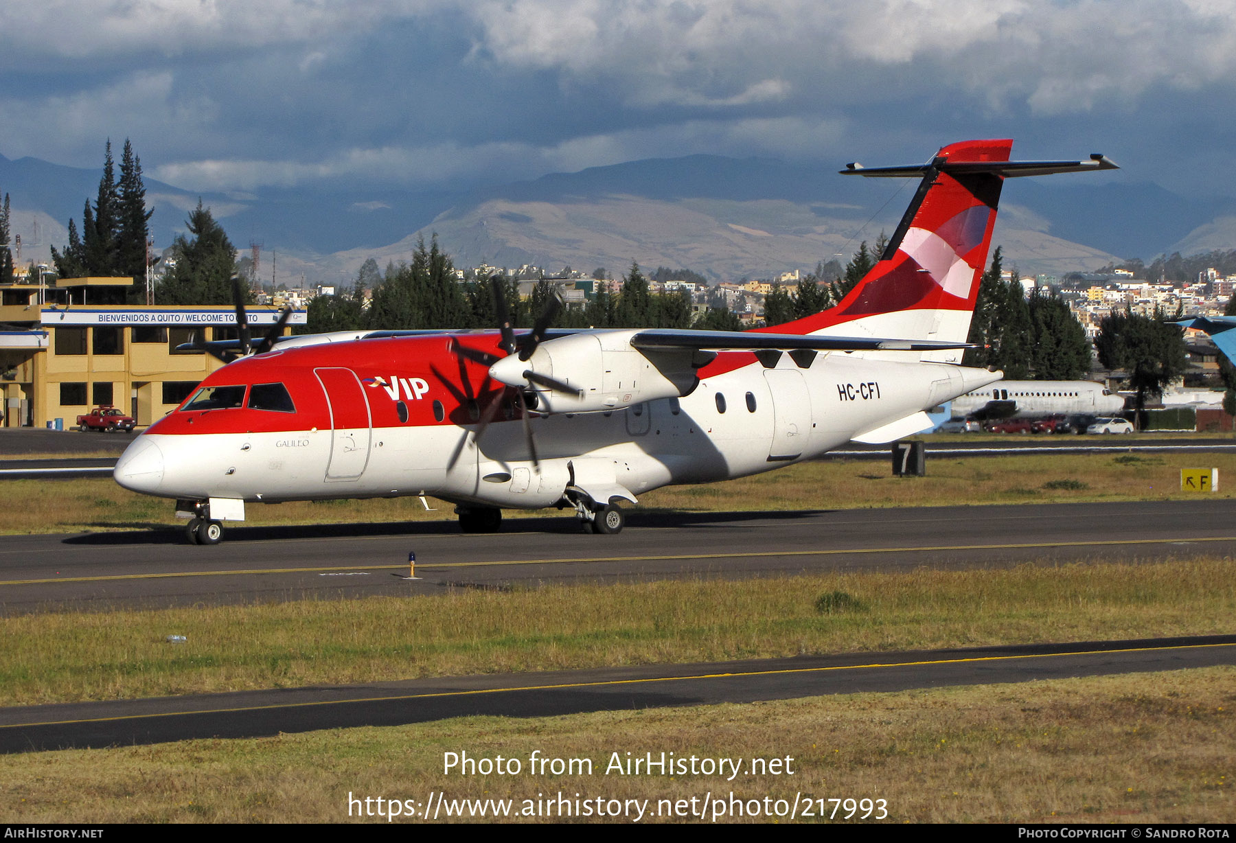 Aircraft Photo of HC-CFI | Dornier 328-110 | VIP - Vuelos Internos Privados | AirHistory.net #217993