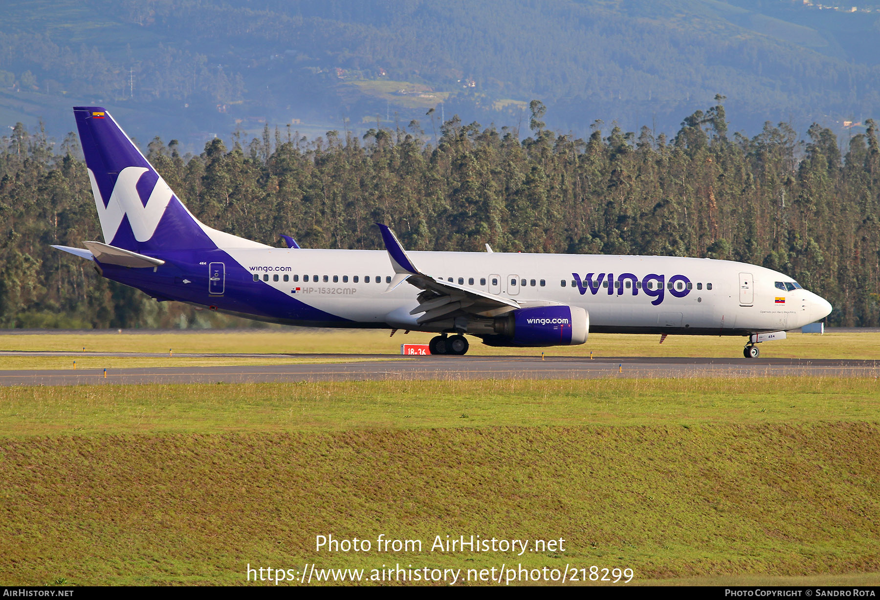 Aircraft Photo of HP-1532CMP | Boeing 737-8V3 | Wingo | AirHistory.net #218299