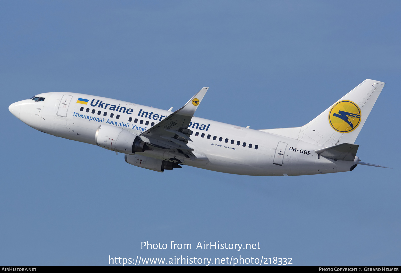 Aircraft Photo of UR-GBE | Boeing 737-548 | Ukraine International Airlines | AirHistory.net #218332