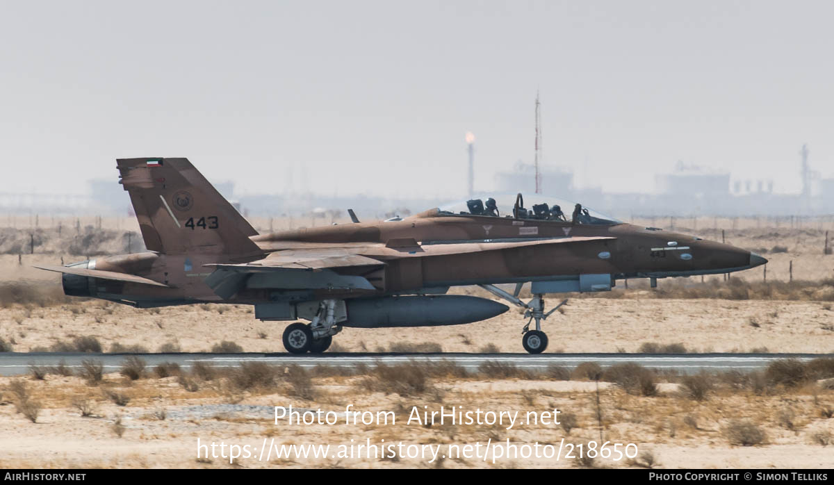 Aircraft Photo of 443 | McDonnell Douglas F/A-18D Hornet | Kuwait - Air Force | AirHistory.net #218650