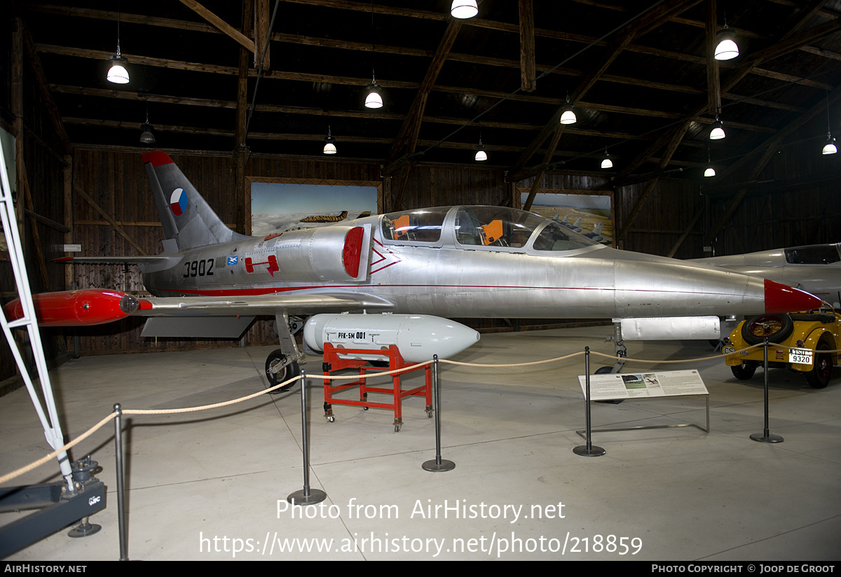 Aircraft Photo of 3902 | Aero L-39 Albatros | Czechoslovakia - Air Force | AirHistory.net #218859