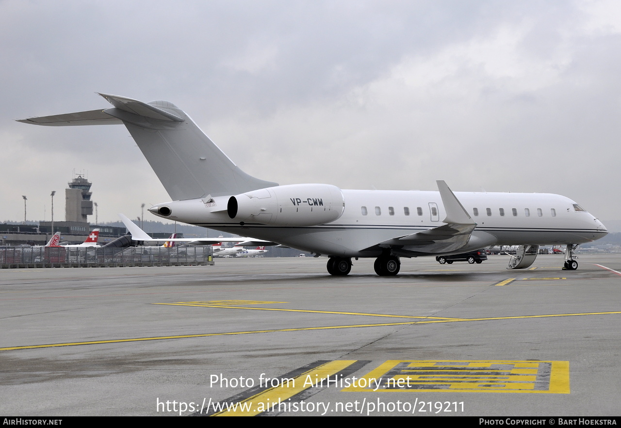 Aircraft Photo of VP-CWW | Bombardier Global 6000 (BD-700-1A10) | AirHistory.net #219211