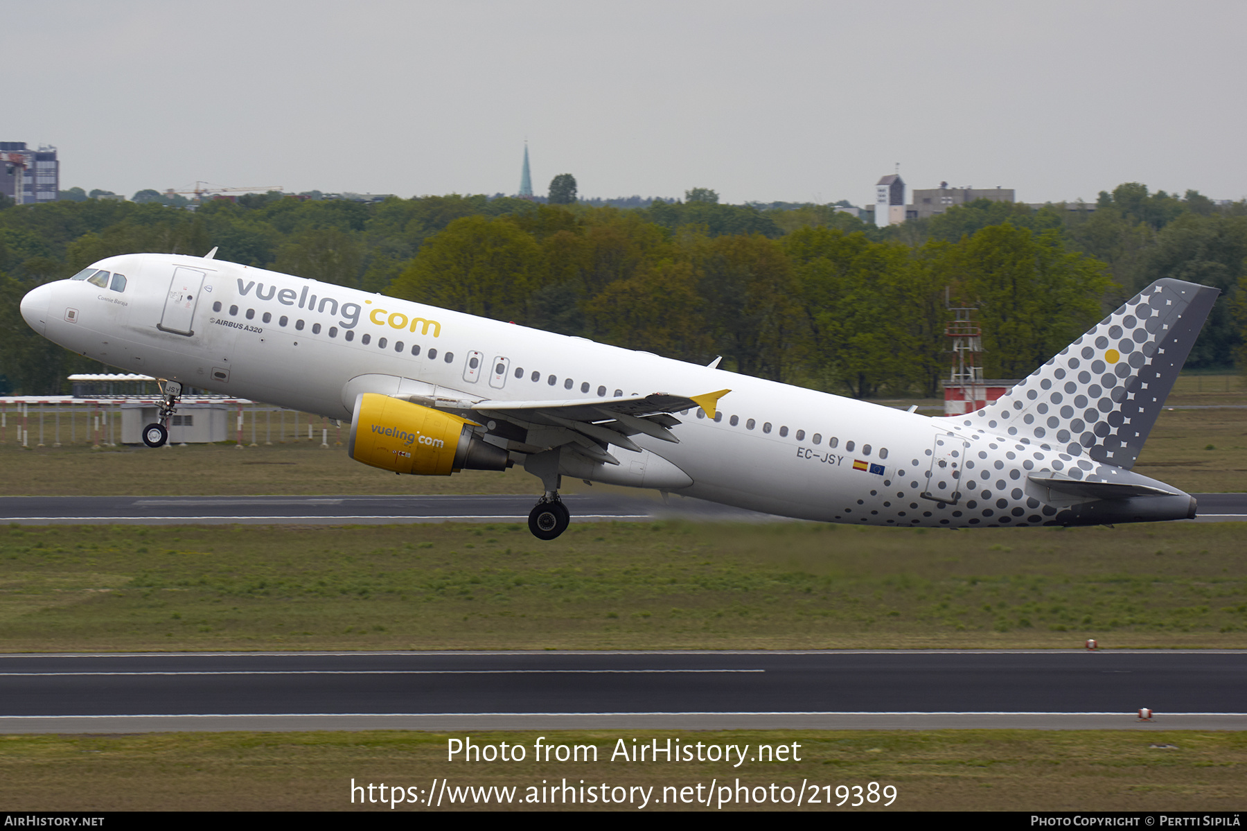 Aircraft Photo of EC-JSY | Airbus A320-214 | Vueling Airlines | AirHistory.net #219389