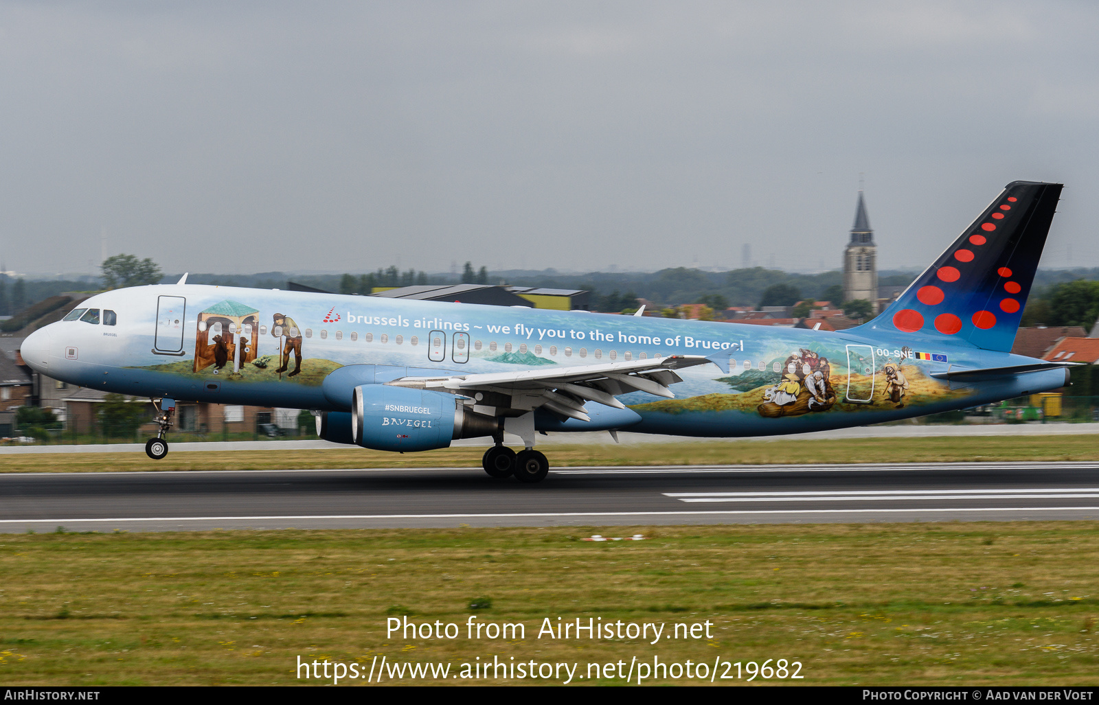 Aircraft Photo of OO-SNE | Airbus A320-214 | Brussels Airlines | AirHistory.net #219682